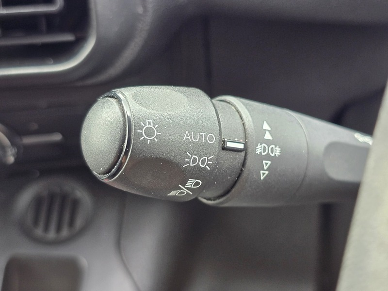 Peugeot Partner BlueHDi 1000 Professional - U91329