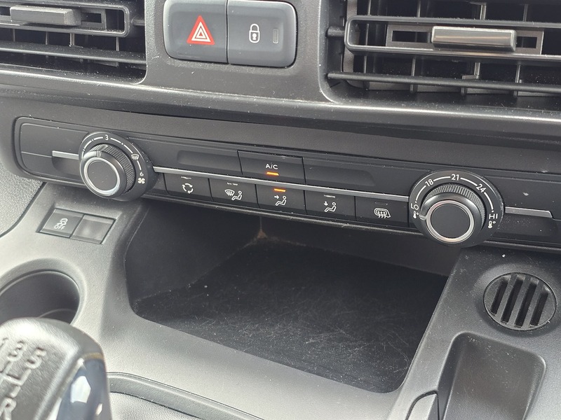 Peugeot Partner BlueHDi 1000 Professional - U91329