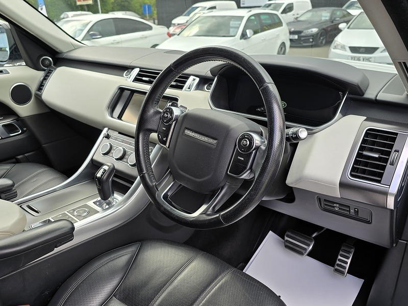 Land Rover Range Rover Sport SD V6 HSE - U91338