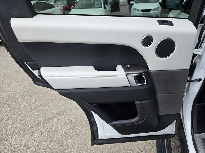 Land Rover Range Rover Sport SD V6 HSE - U91338