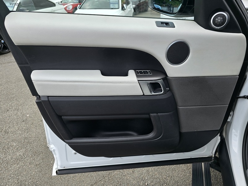 Land Rover Range Rover Sport SD V6 HSE - U91338