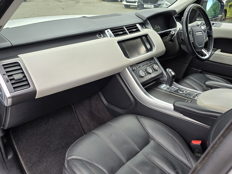 Land Rover Range Rover Sport SD V6 HSE - U91338