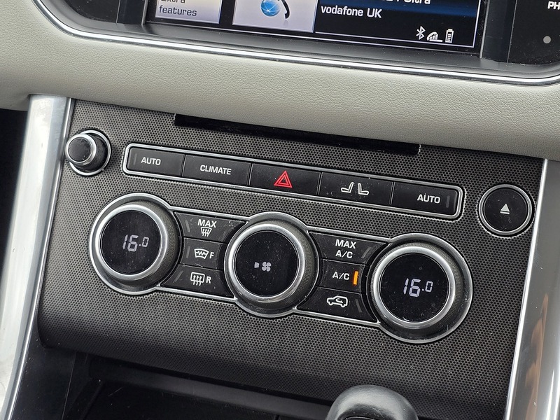 Land Rover Range Rover Sport SD V6 HSE - U91338