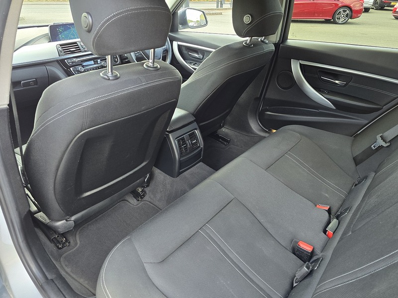 BMW 3 Series 318i Sport - U91341