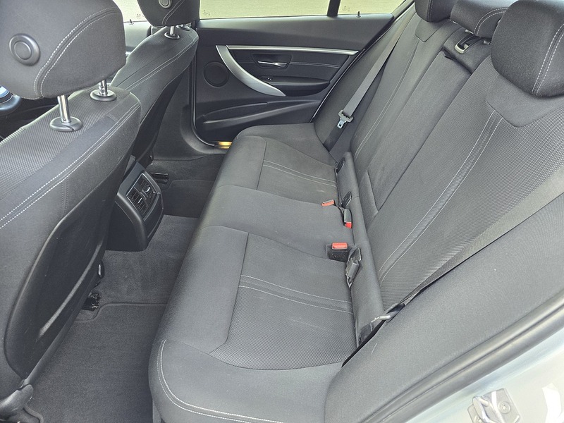 BMW 3 Series 318i Sport - U91341