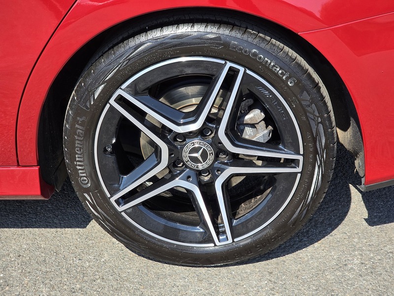 Mercedes-Benz A Class A200 AMG Line - U91350