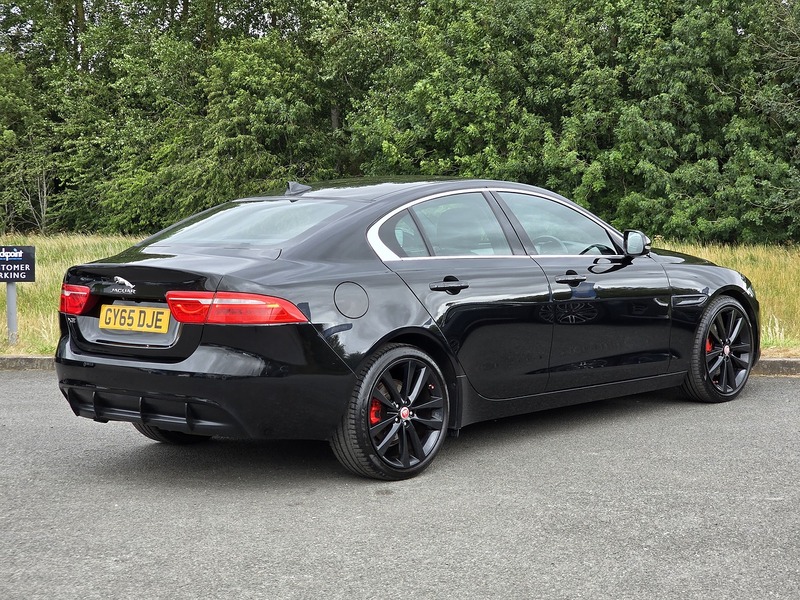 Jaguar XE d Prestige - U91358