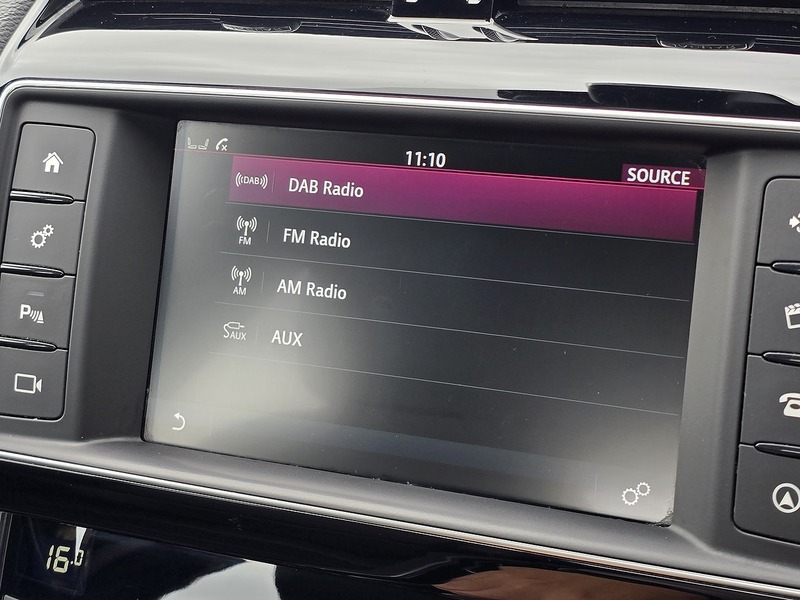 Jaguar XE d Prestige - U91358