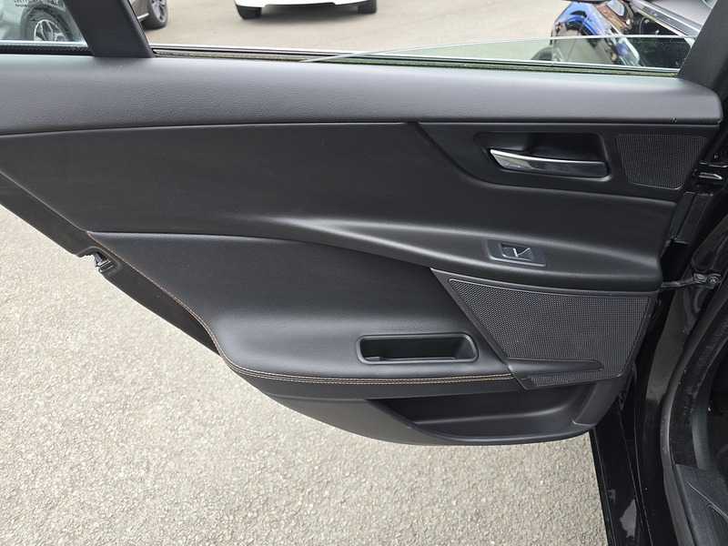 Jaguar XE d Prestige - U91358