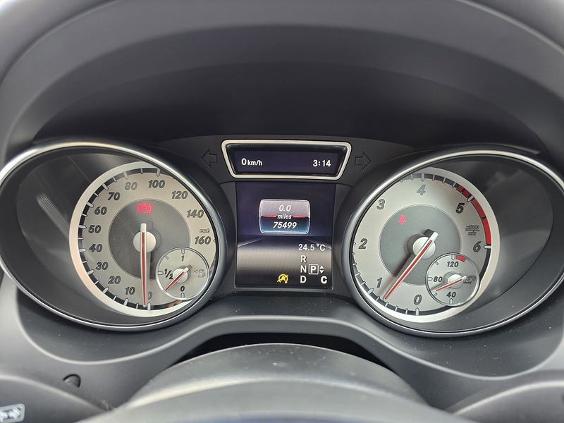 Mercedes-Benz GLA GLA220d AMG Line - U91381