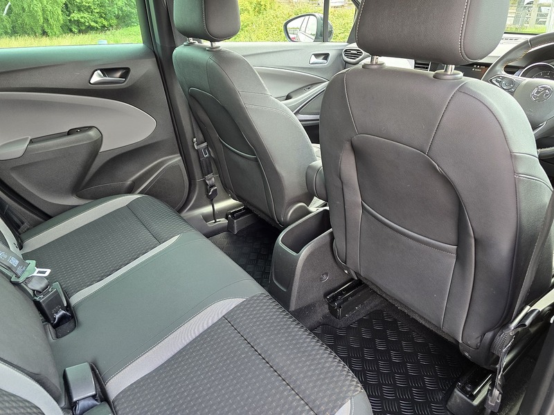 Vauxhall Crossland X Turbo D Elite Nav - U91383