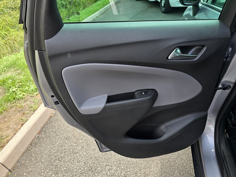 Vauxhall Crossland X Turbo D Elite Nav - U91383
