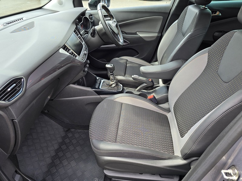 Vauxhall Crossland X Turbo D Elite Nav - U91383