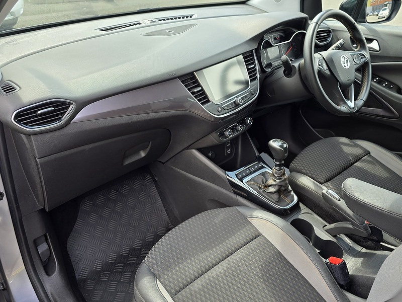 Vauxhall Crossland X Turbo D Elite Nav - U91383
