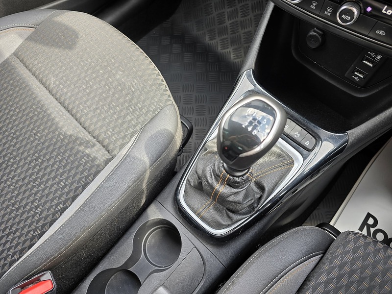 Vauxhall Crossland X Turbo D Elite Nav - U91383
