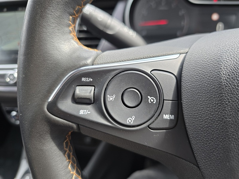 Vauxhall Crossland X Turbo D Elite Nav - U91383