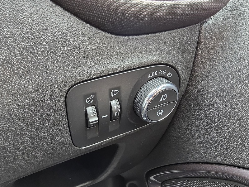 Vauxhall Crossland X Turbo D Elite Nav - U91383