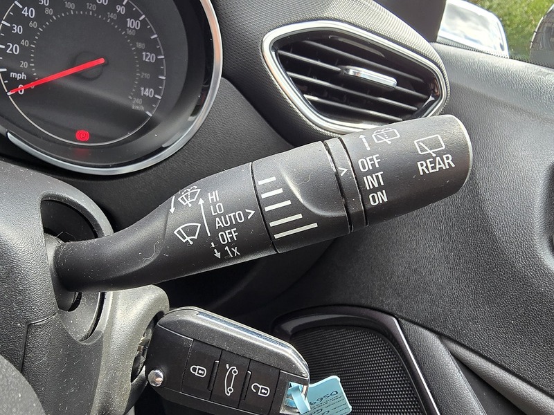 Vauxhall Crossland X Turbo D Elite Nav - U91383