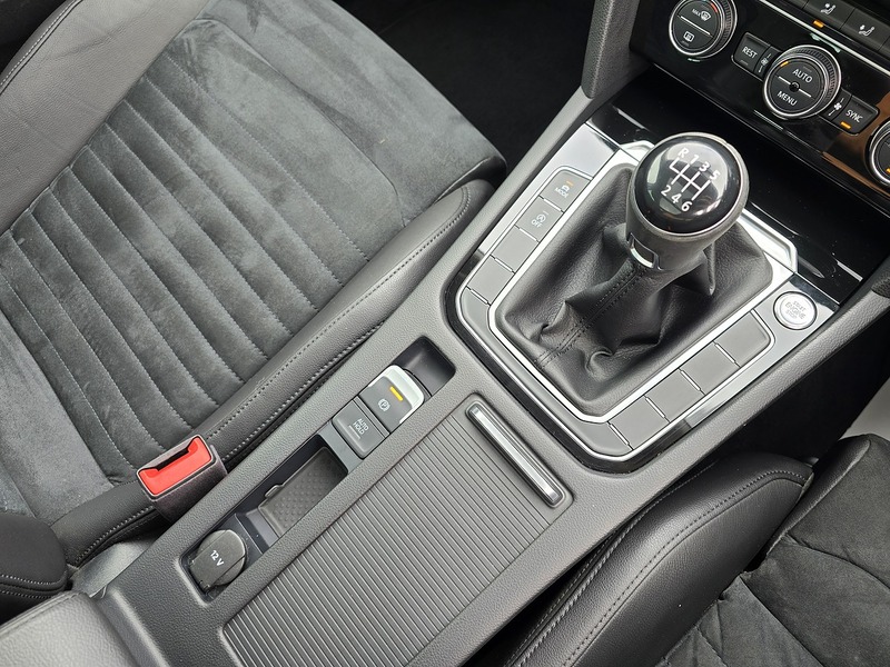 Volkswagen Passat TDI BlueMotion Tech GT - U91391