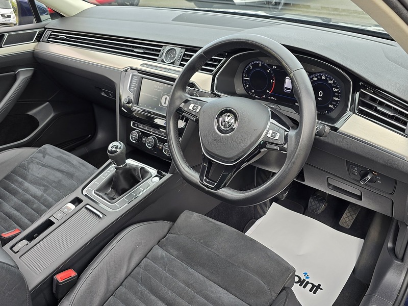 Volkswagen Passat TDI BlueMotion Tech GT - U91391