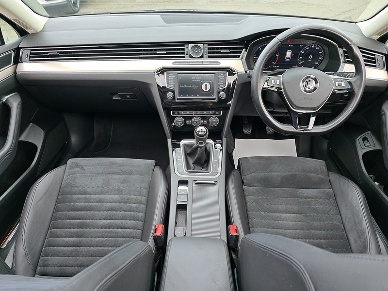 Volkswagen Passat TDI BlueMotion Tech GT - U91391