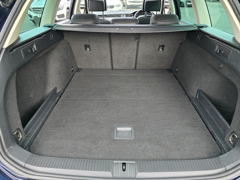 Volkswagen Passat TDI BlueMotion Tech GT - U91391