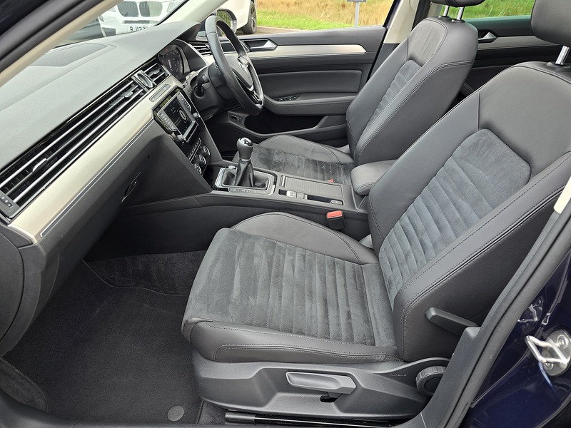 Volkswagen Passat TDI BlueMotion Tech GT - U91391