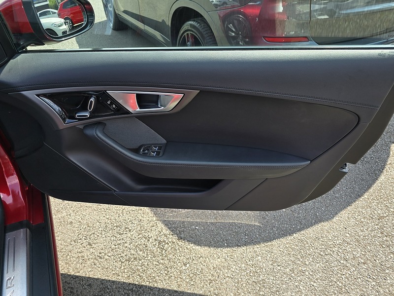 Jaguar F-Type V8 S - U91414