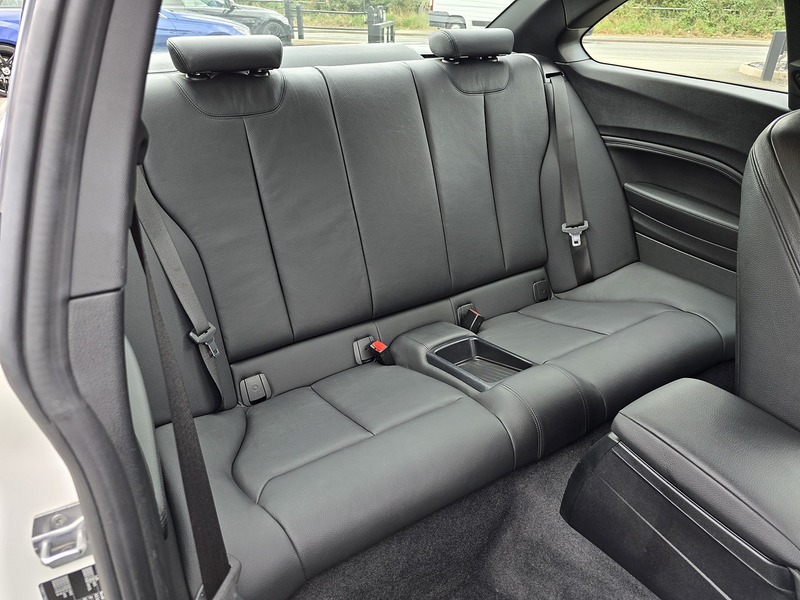 BMW 2 Series 218d M Sport - U91423