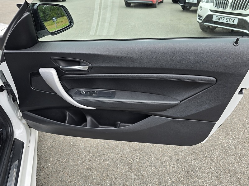 BMW 2 Series 218d M Sport - U91423