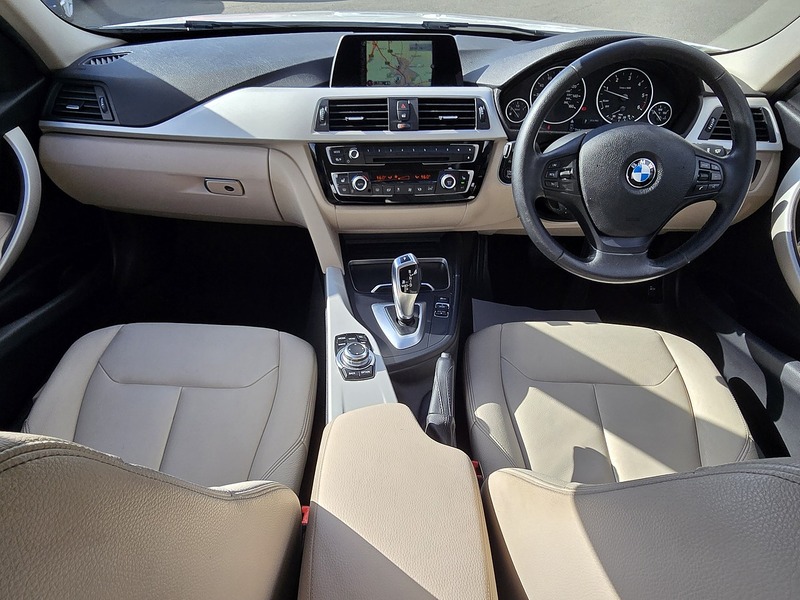 BMW 3 Series 320d ED Plus - U91427