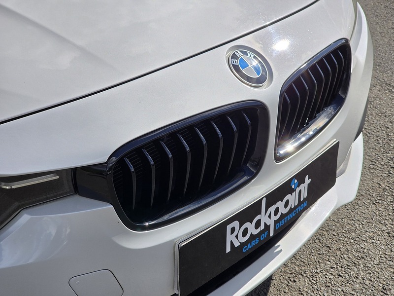 BMW 3 Series 320d ED Plus - U91427