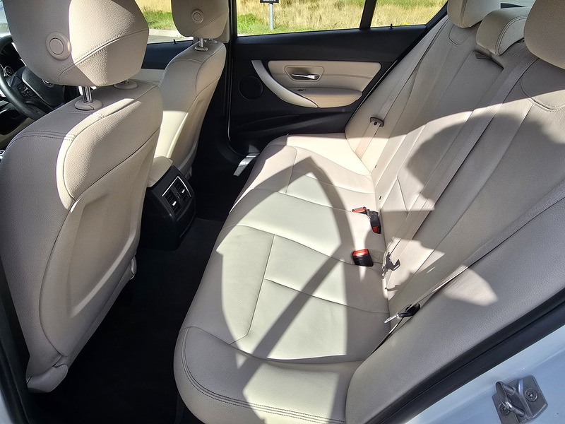 BMW 3 Series 320d ED Plus - U91427