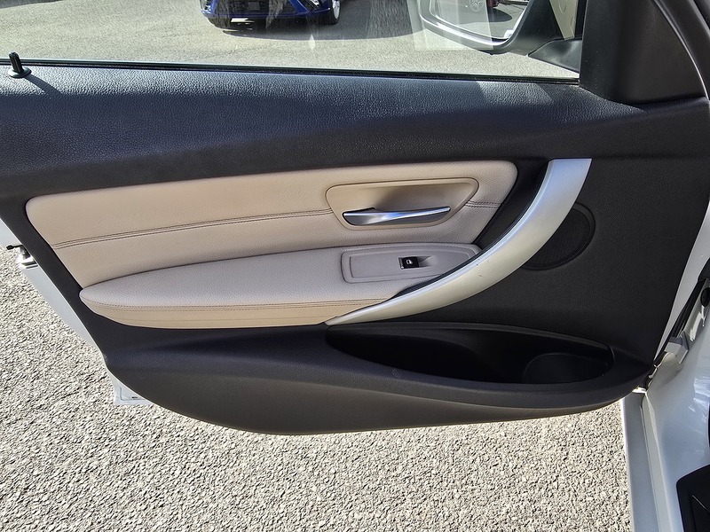 BMW 3 Series 320d ED Plus - U91427