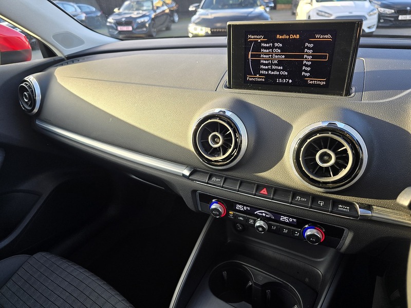 Audi A3 TFSI Sport - U91429