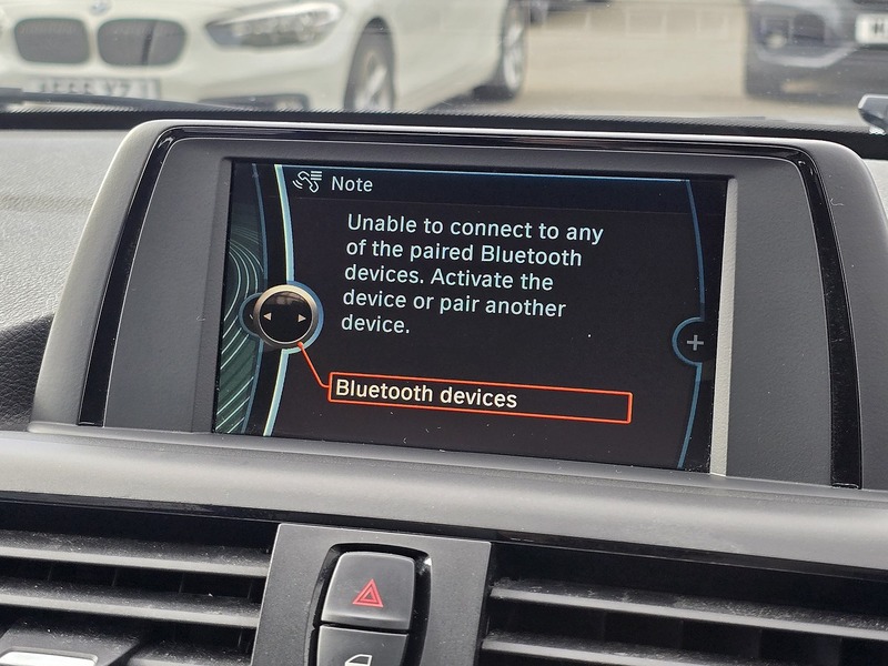 BMW 2 Series 220i SE - U91437