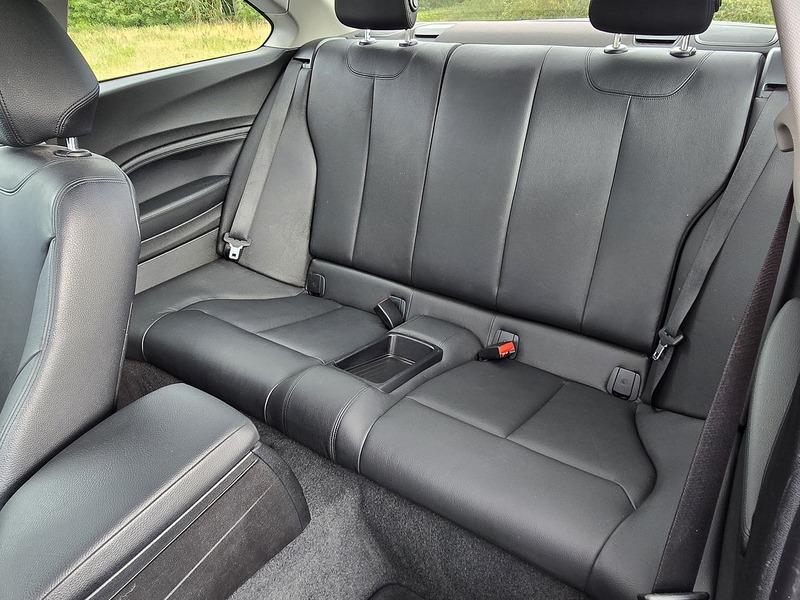 BMW 2 Series 220i SE - U91437