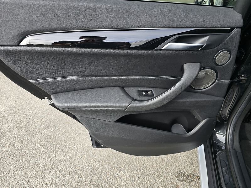 BMW X1 18d xLine - U91441