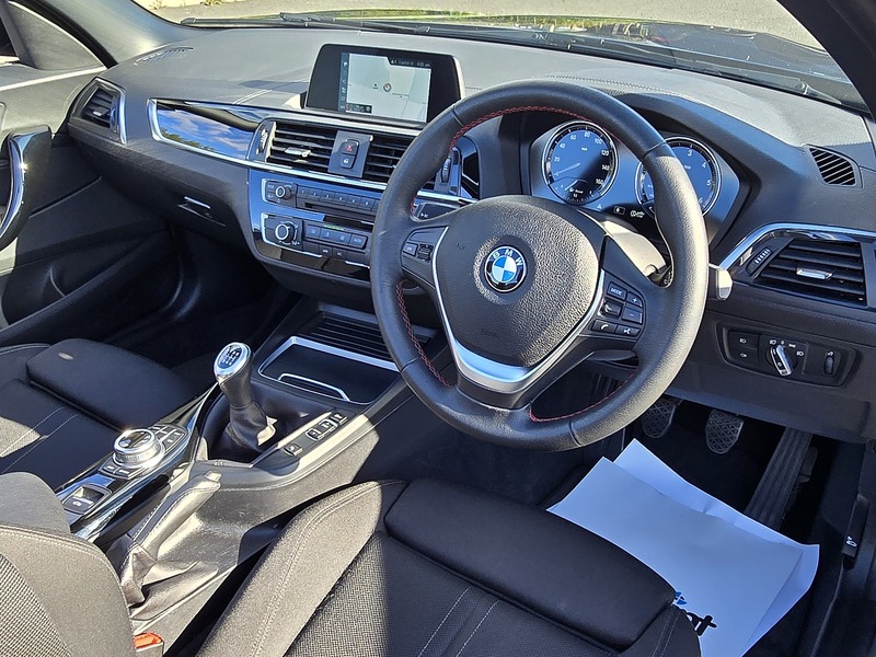 BMW 2 Series 218d Sport - U91442