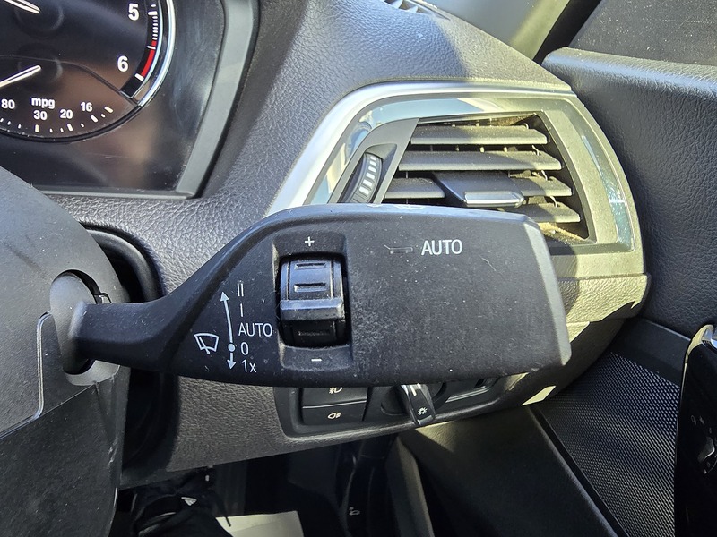 BMW 2 Series 218d Sport - U91442