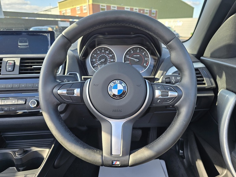 BMW 2 Series 218d M Sport - U91456