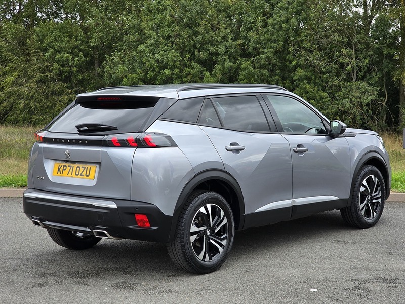 Peugeot 2008 PureTech Allure Premium - U91462