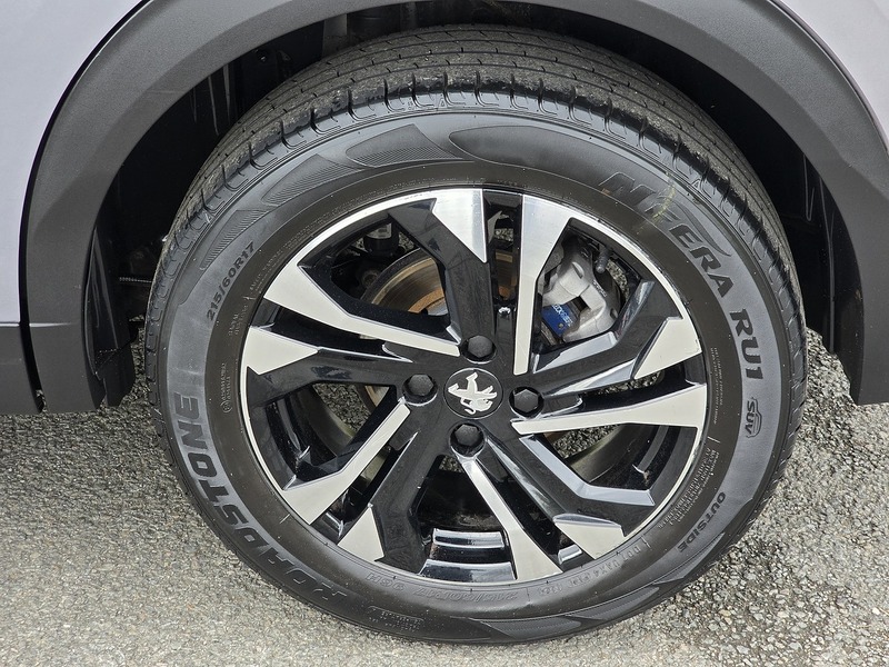 Peugeot 2008 PureTech Allure Premium - U91462