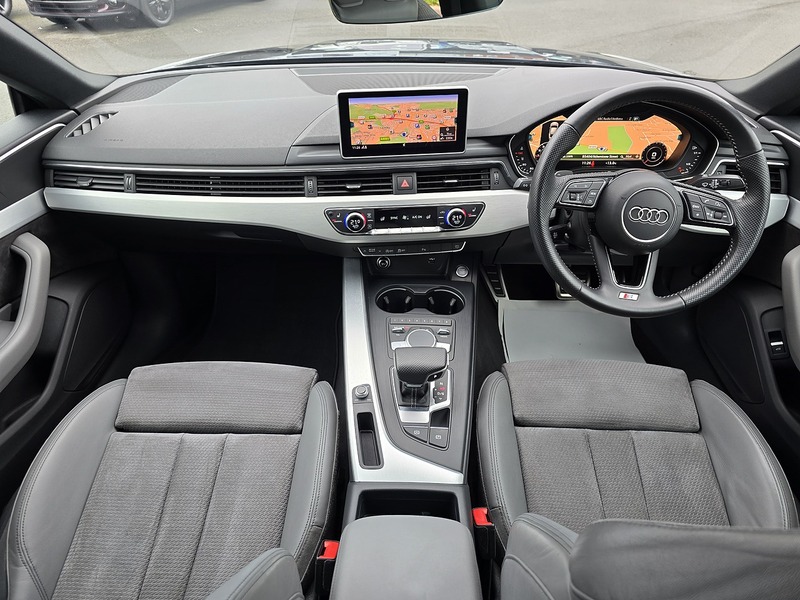 Audi A5 TFSI S line - U91463