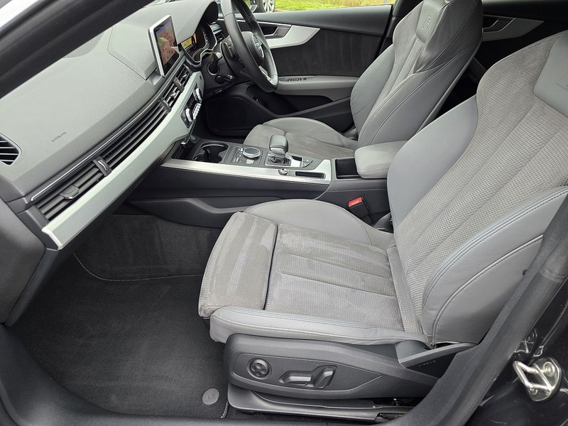 Audi A5 TFSI S line - U91463