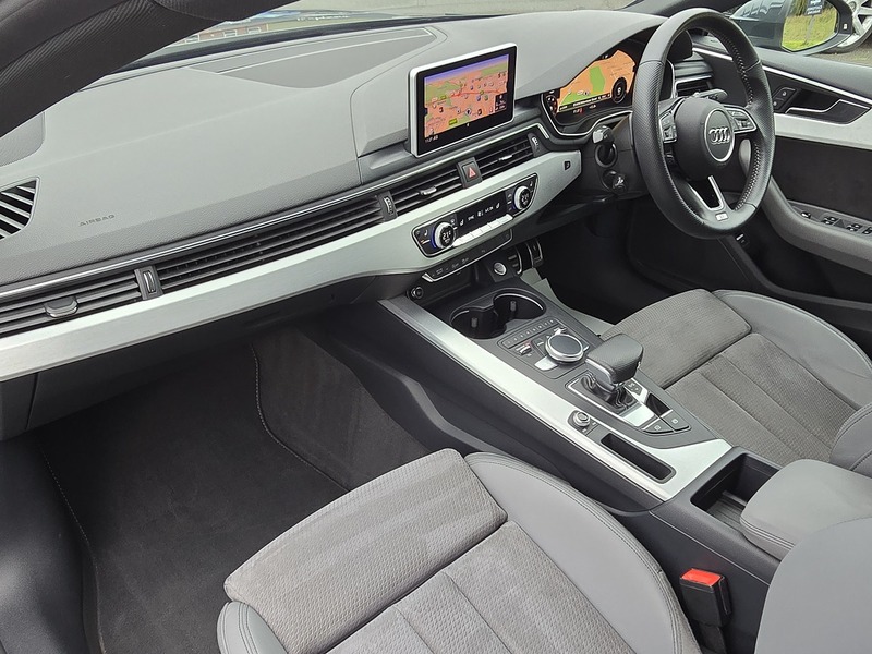 Audi A5 TFSI S line - U91463