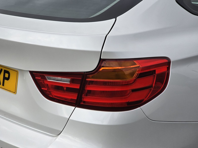 BMW 3 Series Gran Turismo 320i SE - U91467