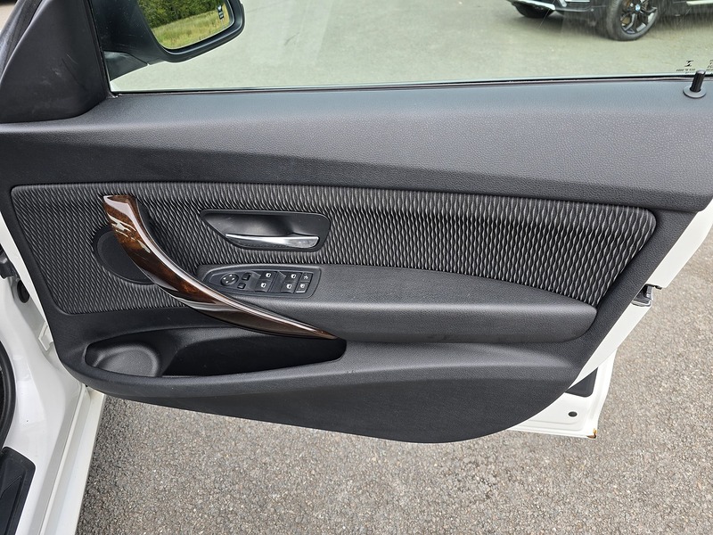 BMW 3 Series Gran Turismo 320i SE - U91467