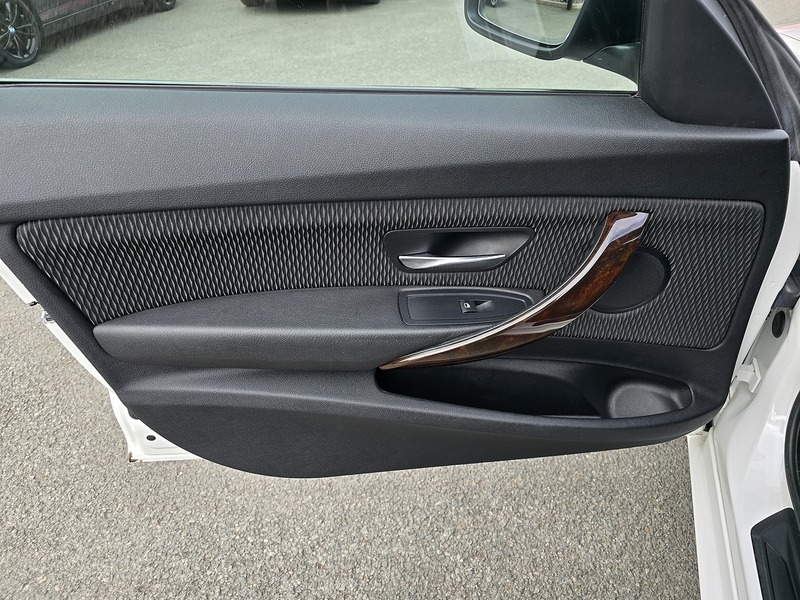 BMW 3 Series Gran Turismo 320i SE - U91467