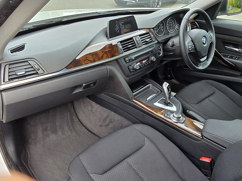 BMW 3 Series Gran Turismo 320i SE - U91467